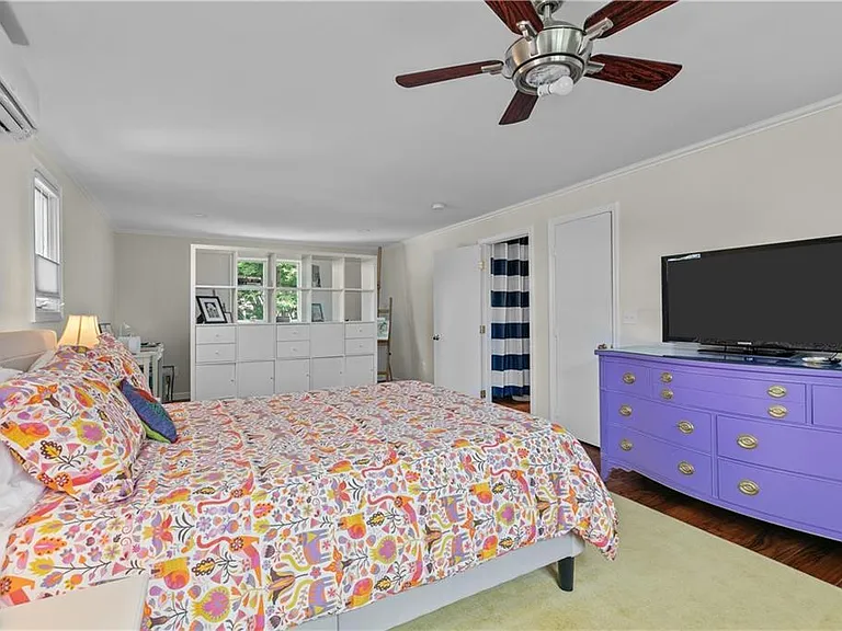 59 Berkley Ave — Photo 14