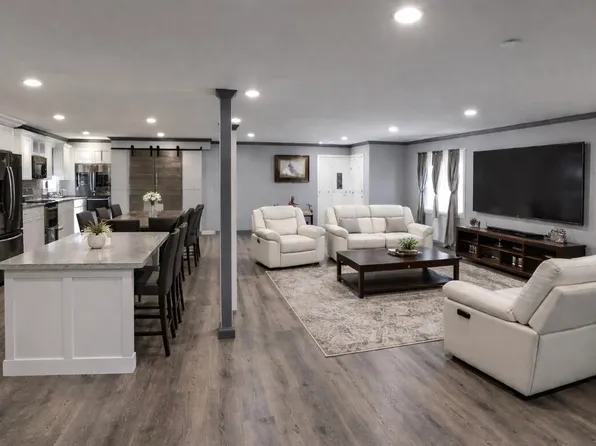 102 Westwood Drive, Branson, MO 65616