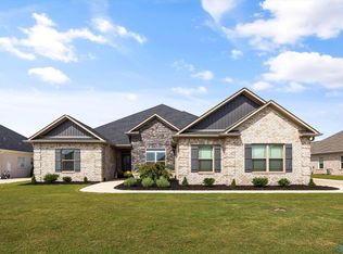 26149 Woodfield Dr, Athens, AL 35613