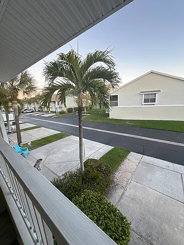 210 Sun Vista Ct N Photo 1