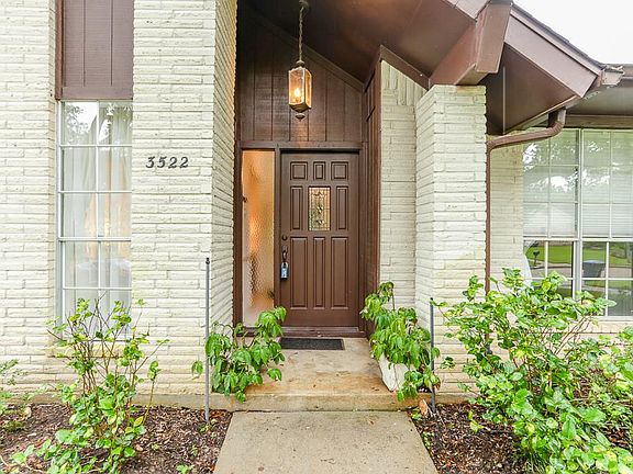 3rd image of 3522 Rolling Green Ln