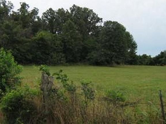 3rd image of 9024 W Farm Road 112