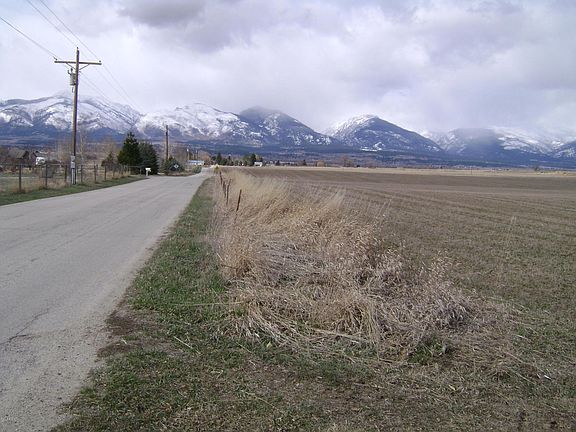 4th image of Nhn Nordheim Ln