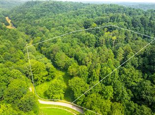 761 Leath Chapel Rd, Bethpage, TN 37022