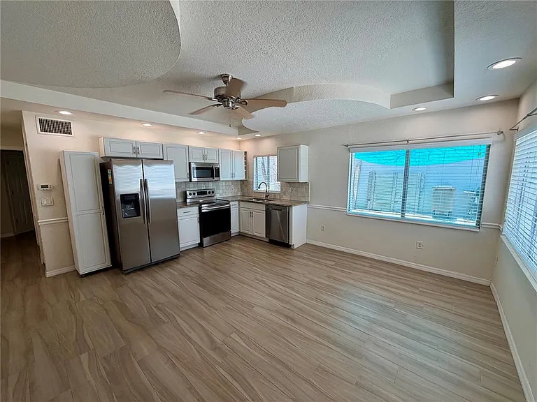 350 Gulf Blvd #1 — Photo 6
