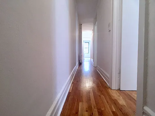 Rented by Sovereign Associates | media 44