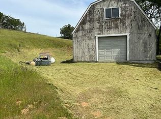 8776 Stinson View Rd, Valley Springs, CA 95252
