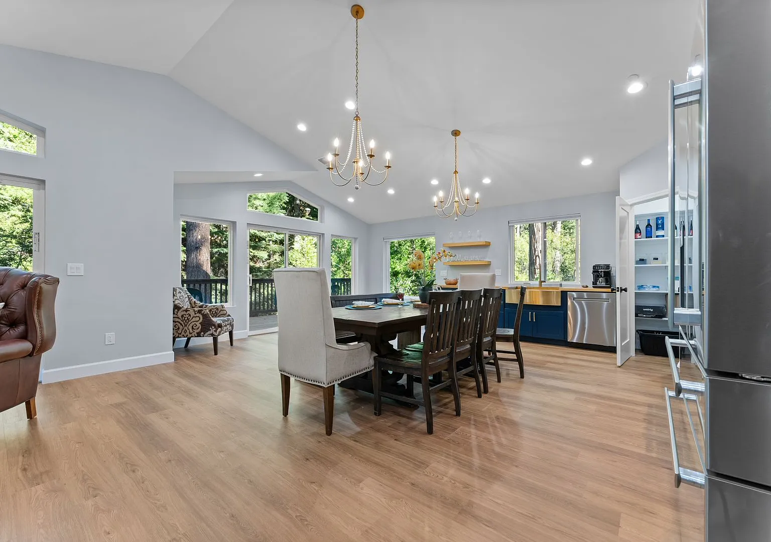 Ski Lease: New Construction, West Shore Beaty At "Cedar Palace" — Photo 2