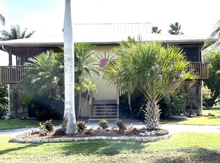 312 Copeland Ave N, Everglades City, FL 34139