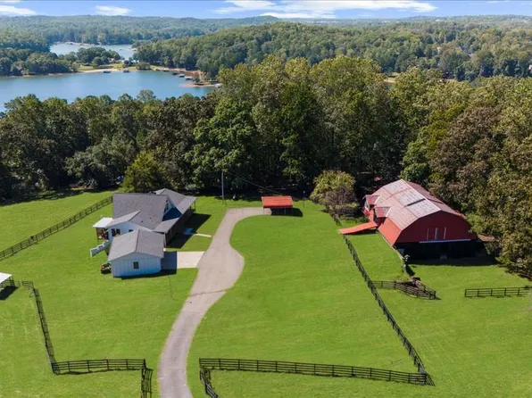518 Overlook Dr, Dawsonville, GA 30534