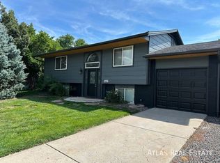 6030 Hoyt St, Arvada, CO 80004