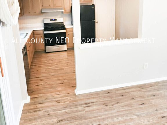 2nd image of 5727 Carolyn Dr