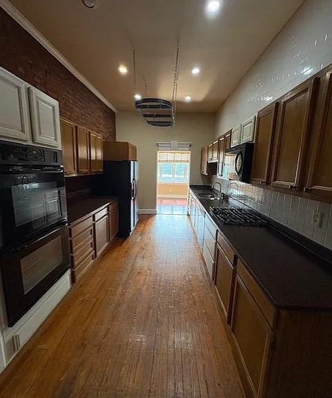 104 W Cameron St #3 — Photo 3