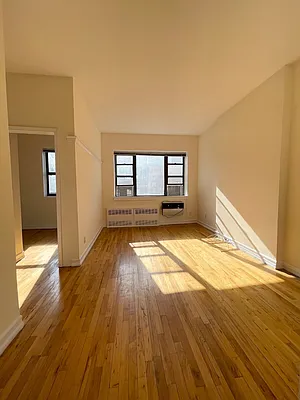 Rented by Corcoran | media 2