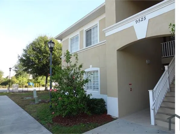 9525 Grovedale Cir, Riverview, FL