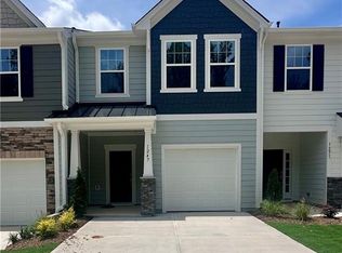 1247 Hammond Dr, Mebane, NC 27302