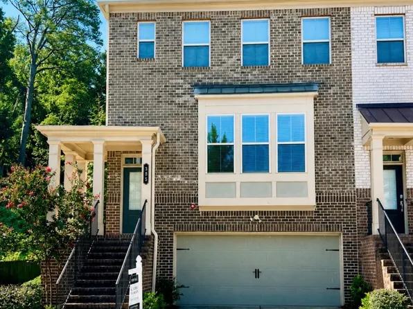 385 Provenance Dr, Sandy Springs, GA 30328