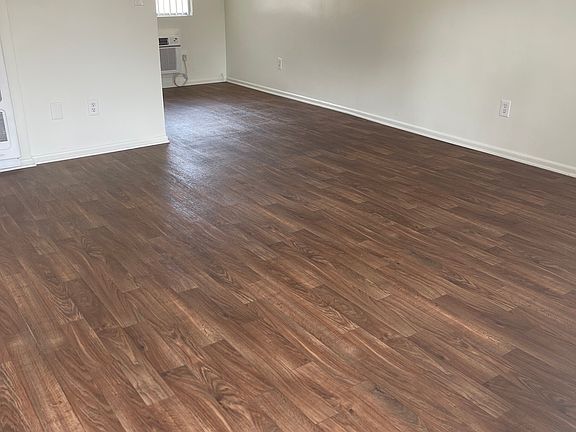 3rd image of 2239 E Lenita Ln APT I