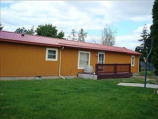 1st image of 2055 Chickadee Dr