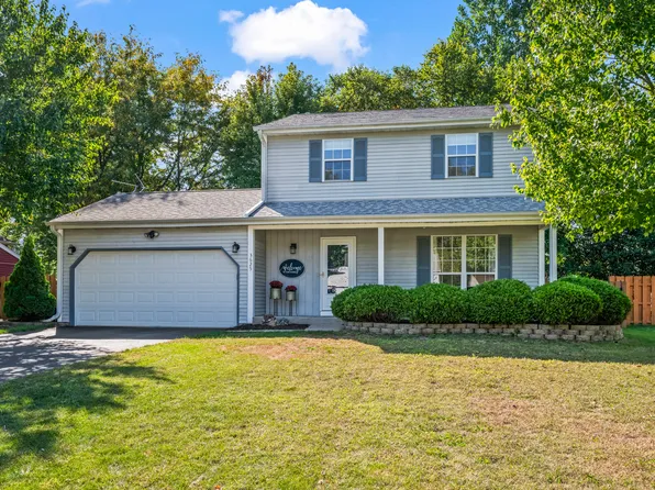 3625 Newport Dr, Island Lake, IL 60042