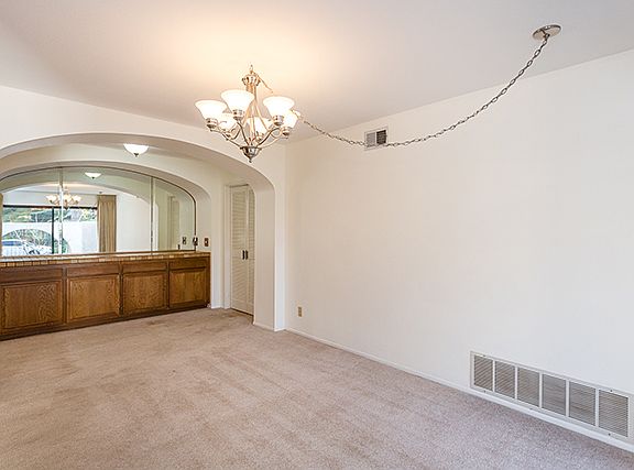 5th image of 3986 Avenida Verano