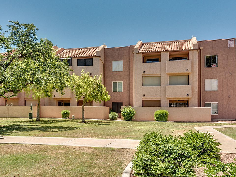 1st image of 540 N May St #3099