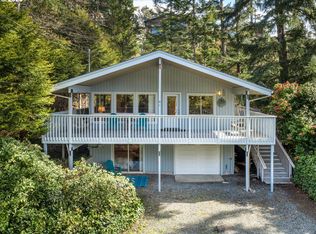 460 1st St, Manzanita, OR 97130
