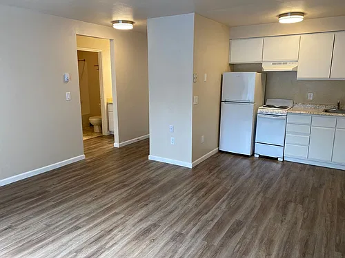 Floor plan 212