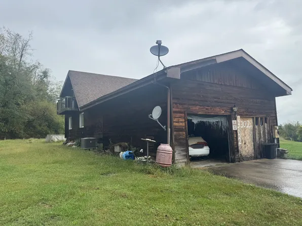 302 Taftarosa Dr, Clarksburg, WV 26301