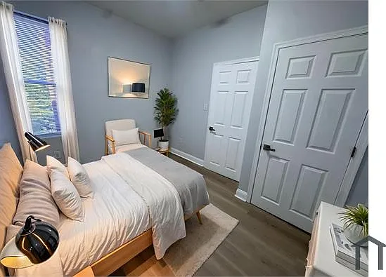5 bed, $1,800 — Photo 3