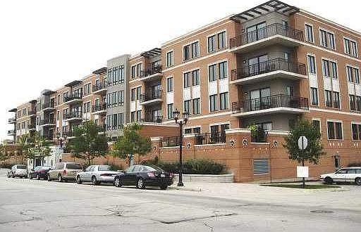 135 S. York, Unit 512 - Crescent Court Condos
