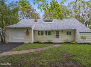 9 Southgate Rd, Loudonville, NY 12211