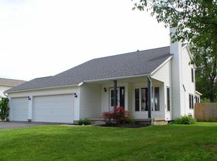 5467 Carbondale Dr, Columbus, OH 43232