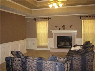 4th image of 3635 Irvin Dr