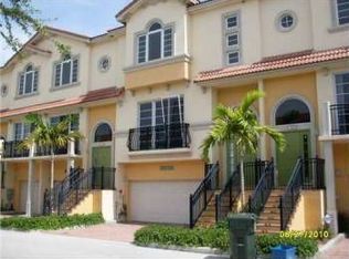 1932 Coral Heights Ct, Fort Lauderdale, FL 33308