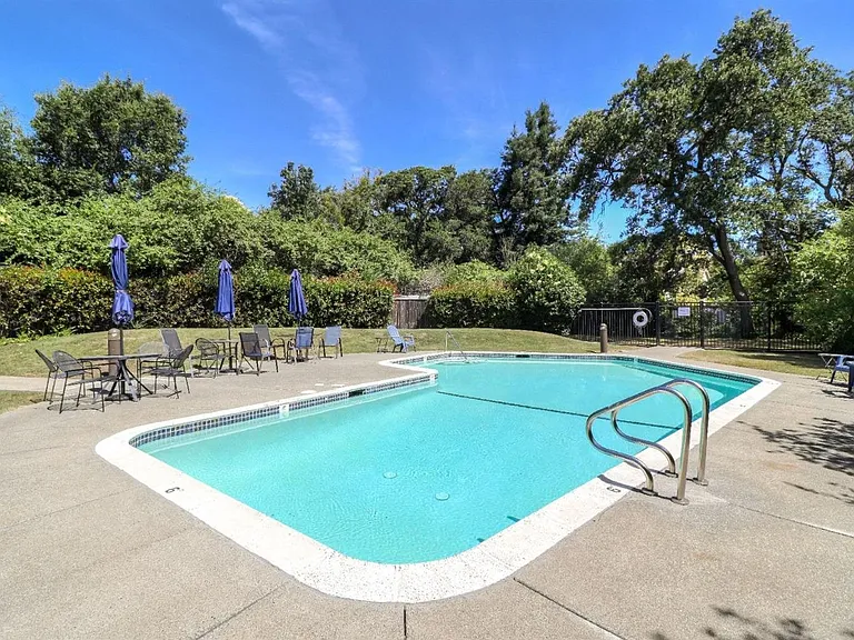 1755 Novato Blvd #K3 — Photo 30