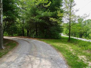 1 Chautauqua Rd, Murphysboro, IL 62966
