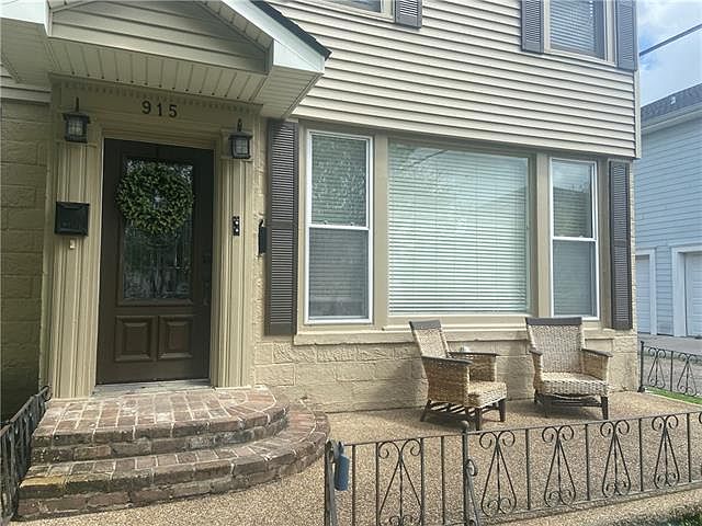 1st image of 915 Polk St #B