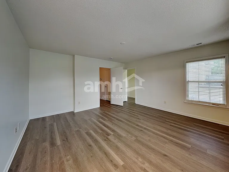 6025 Namozine Ct — Photo 11