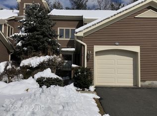 236 Westervelt Ln, Mahwah, NJ 07430