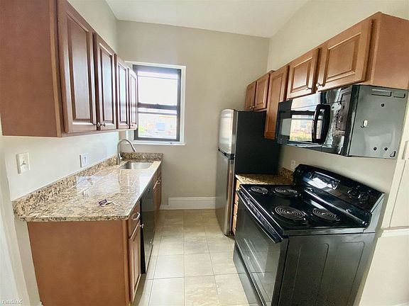 196 Saint Botolph St. #4R Boston - Back Bay Unit Photo 4