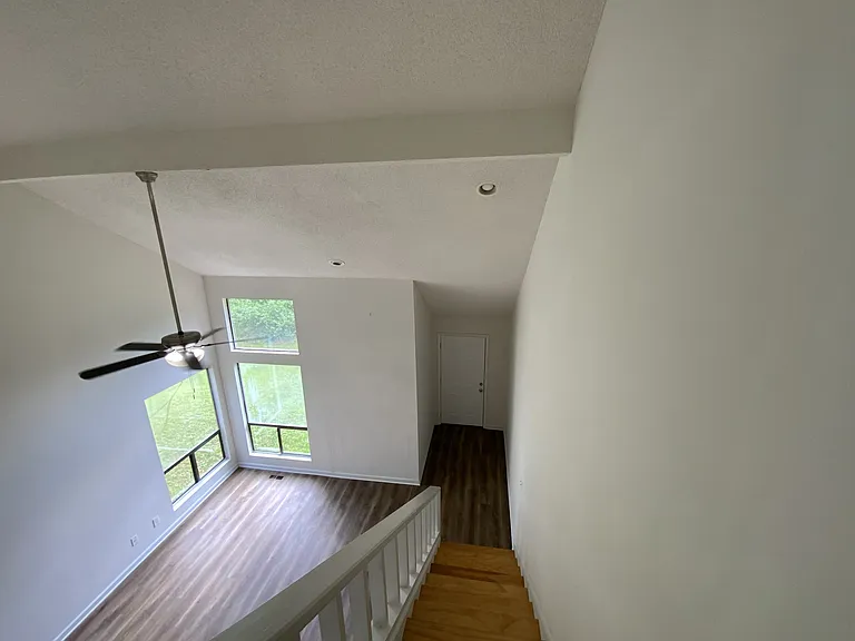 3977 Darryl Ln — Photo 8
