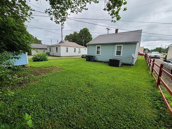 4th image of 1559 Vann Ave