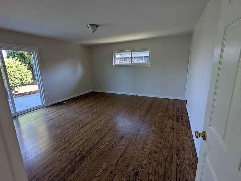 1532 Samedra St — Photo 7