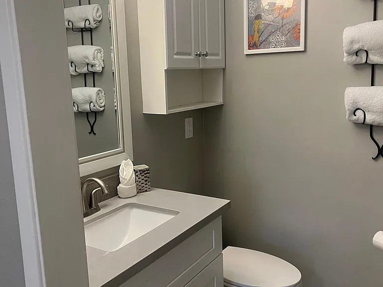 1450 E Bethany Home Rd #13 — Photo 13