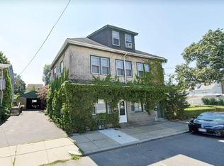 64 Como Rd #2L, Hyde Park, MA 02136