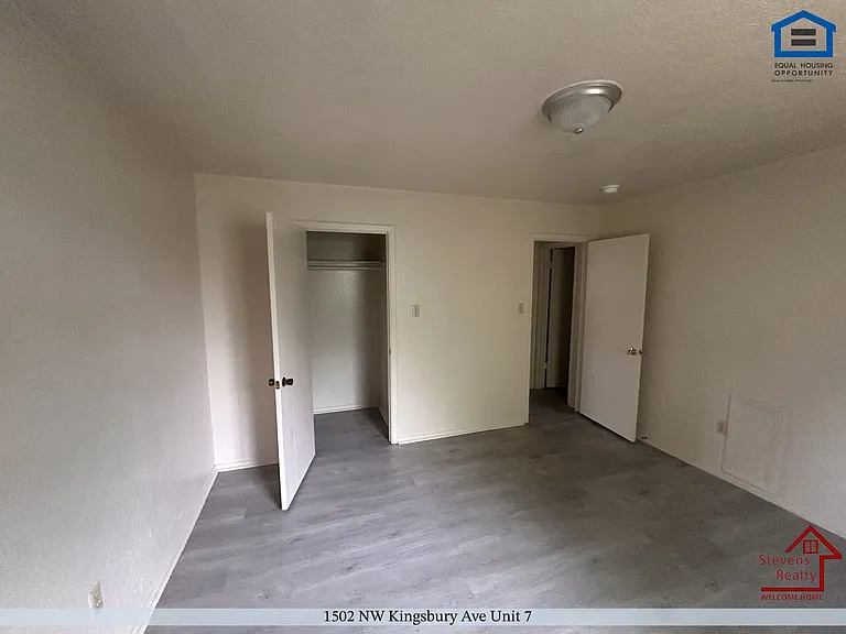 Amber Apartments — Photo 23