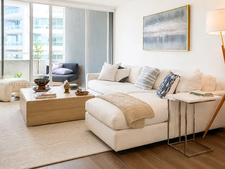 1627 Brickell Ave #1005 — Photo 3