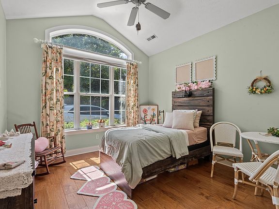 2nd image of 2741 Sanctuary Blvd.