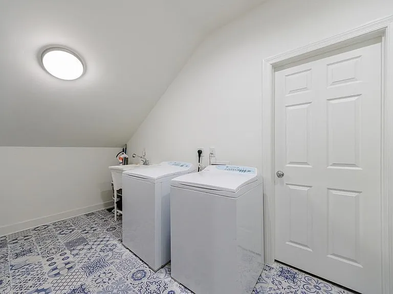25 Asheworth Ct NW — Photo 62